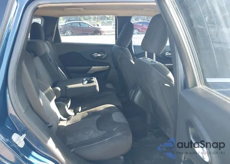 2018 Jeep Cherokee Latitude Fwd из США, поврежденный, VIN 1C4PJLCB1JD534225